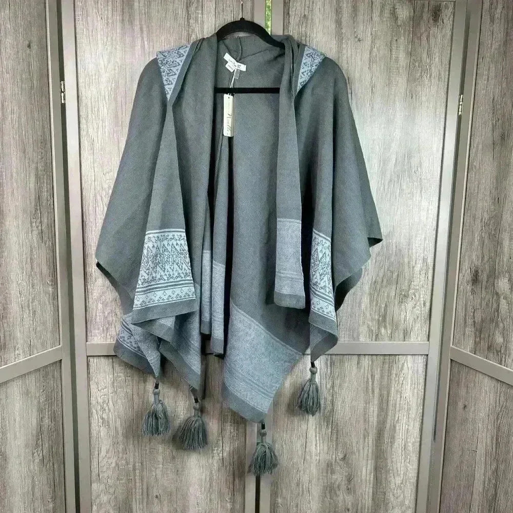 Simply Noelle Wrap Poncho Cardigan Hooded Gray and Blue Tassels NEW